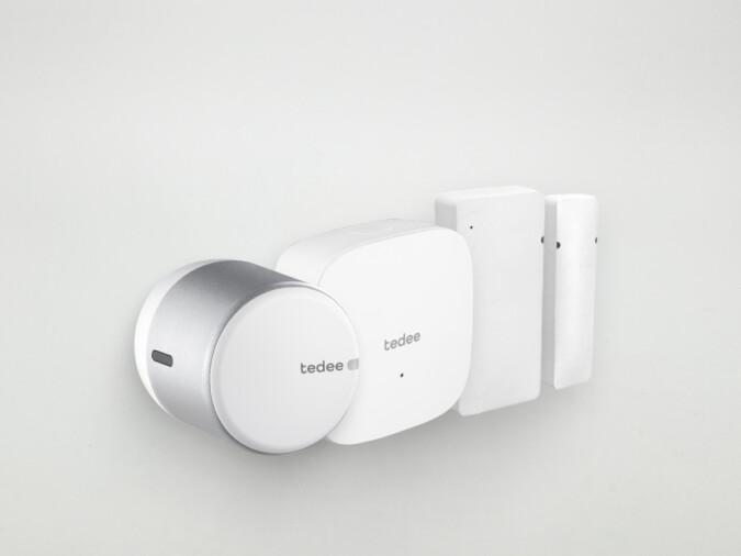Tedee GO2 Door Sensor Bridge Bundle